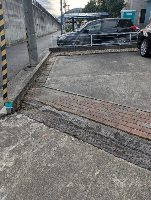 東浜町19-24駐車場の駐車場写真
