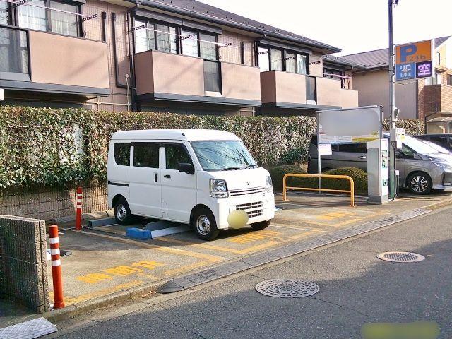 リロの駐車場 祖師谷6丁目第3の駐車場写真
