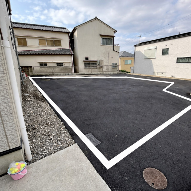 T高邸　駐車場の駐車場写真