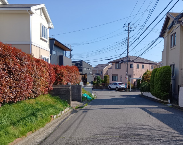 神奈川県横浜市青葉区美しが丘西3-54-8駐車場の駐車場写真