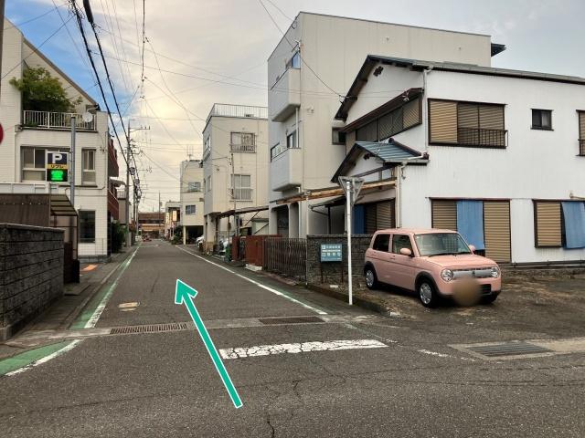 [e548b]草薙1丁目5 個宅駐車場の写真