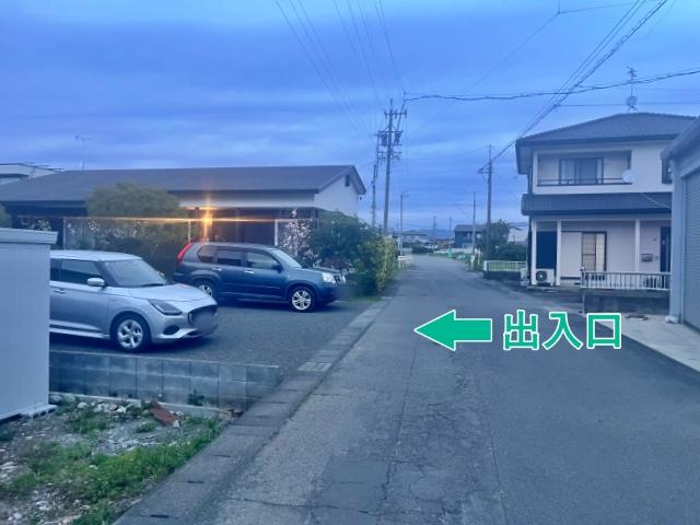 上小杉172-1駐車場（航空祭専用駐車場B）の駐車場写真