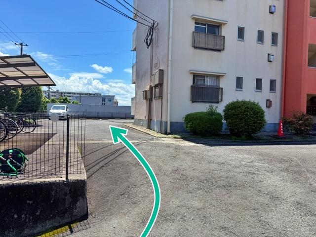 スカイコート明野 敷地内駐車場の駐車場写真
