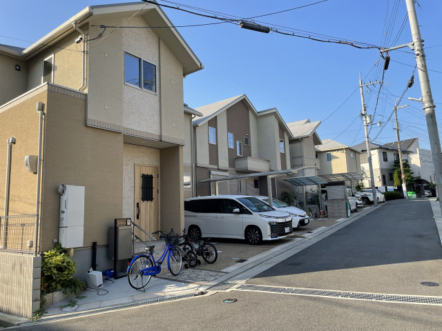 香里ヶ丘駐車場の写真
