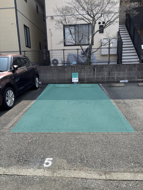 PayPayドーム前 地行モンターニュ　5番Pの駐車場写真