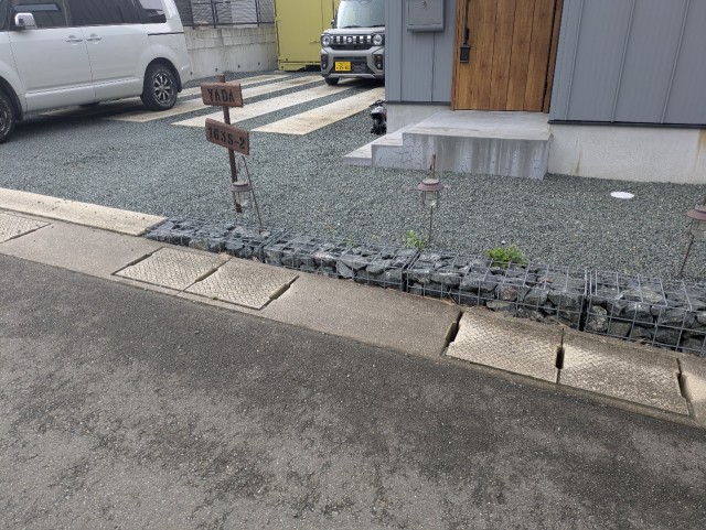 【防犯カメラ有】笑顔スタジアムまで徒歩10分駐車場の駐車場写真