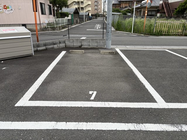 ウェルシーアイ駐車場の駐車場写真