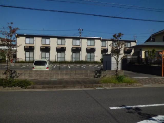 レオパレスRassurer新池駐車場【31735】の駐車場写真