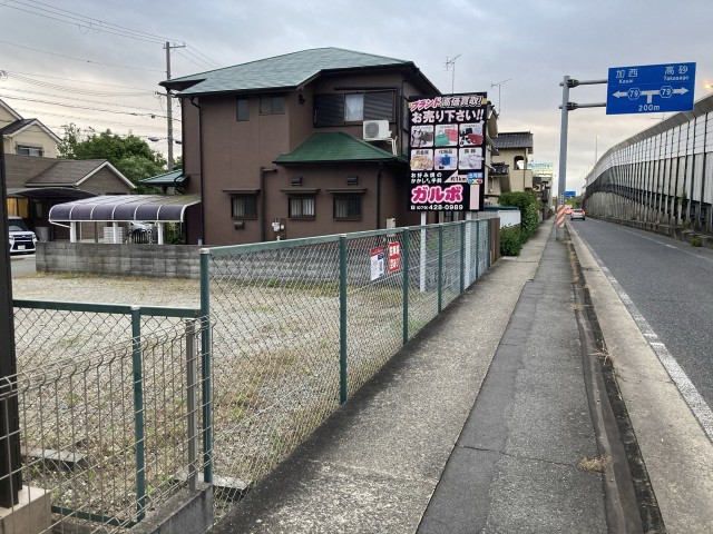 東神吉町出河原399-9 月極駐車場の駐車場写真