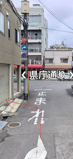 内山下2丁目1-3駐車場の駐車場写真