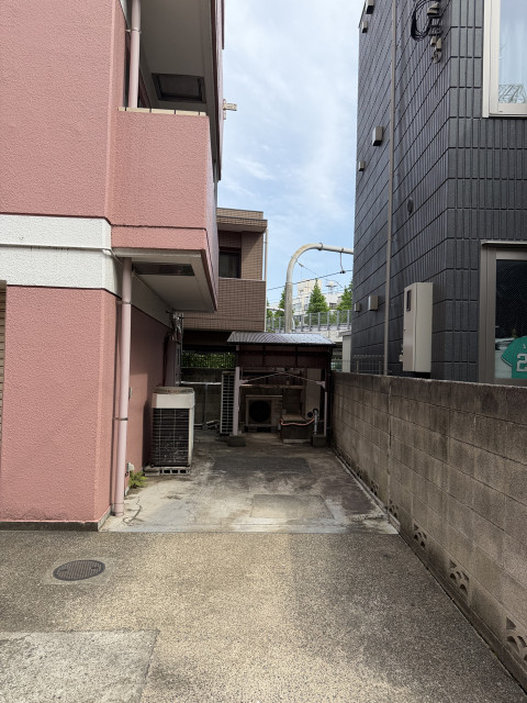 新宿御苑千駄ヶ谷門前駐車場の駐車場写真