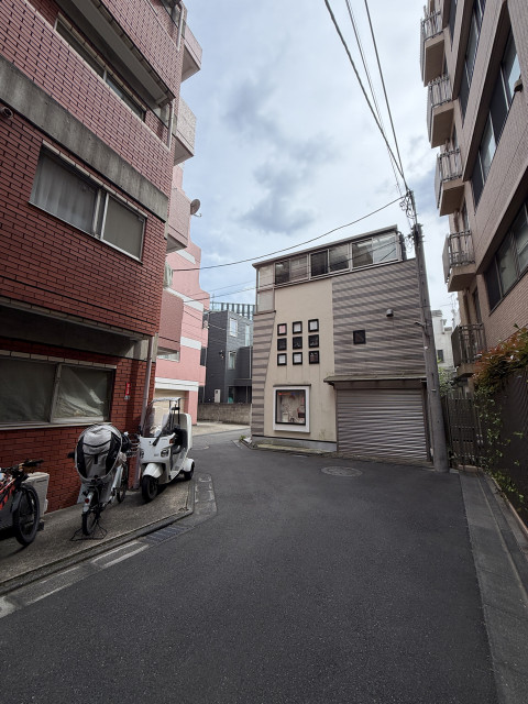 新宿御苑千駄ヶ谷門前駐車場の駐車場写真
