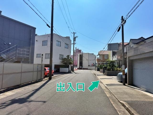 【南側】膳棚町1丁目83-1☆アキッパ駐車場の駐車場写真
