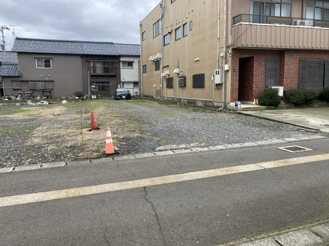 美パーキングの駐車場写真