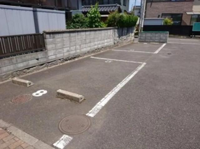 レオパレスドミールエスペランサ駐車場【26038】の駐車場写真