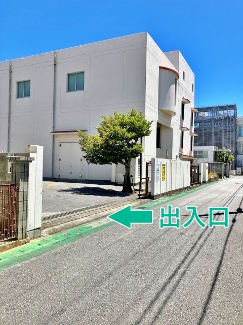 EV01【EV車専用区画】アキッパEVチャージ充電料金込み価格：松山駐車場(那覇中学校前)〜2/15の駐車場写真