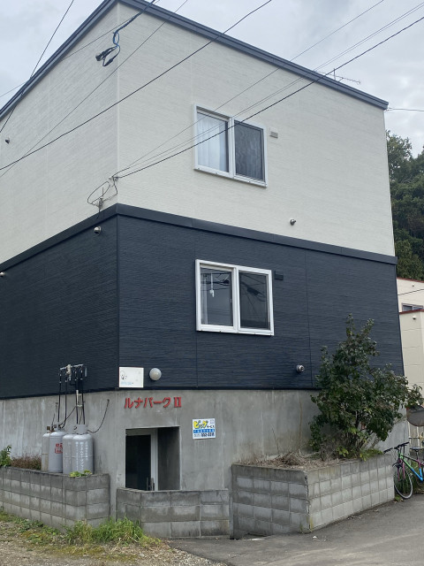 ルナパークIIの駐車場写真