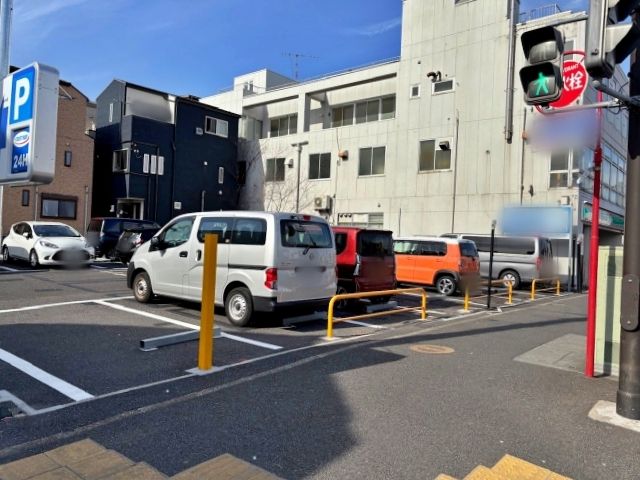 トラストパーク鶴見下末吉の駐車場写真