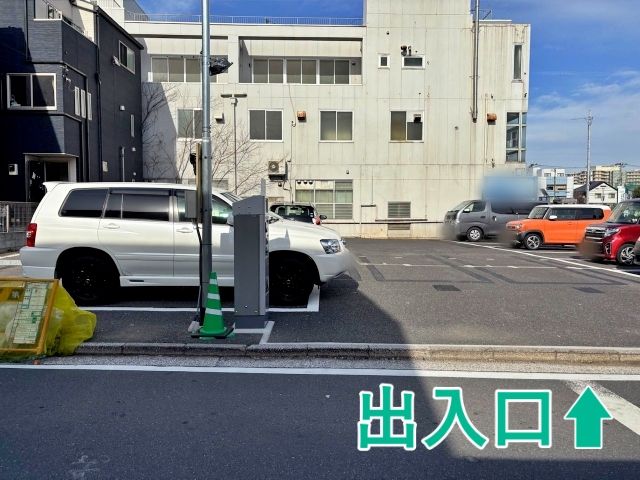 トラストパーク鶴見下末吉の駐車場写真