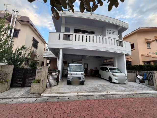 高原6丁目13-7駐車場 の駐車場写真