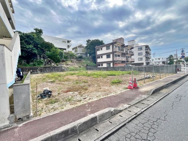 真志喜3丁目21 空き地駐車場 12月21日(日) 14:00〜22:00の駐車場写真