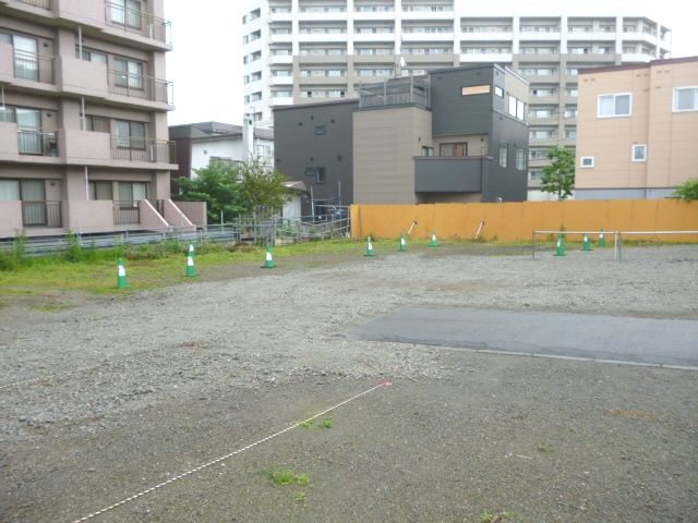 駐車場内写真