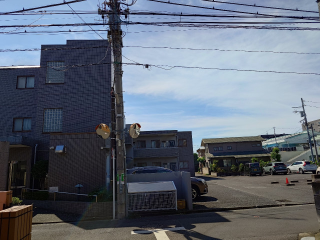 西調布駅6分市立上石原保育園前「味スタ・京王アリーナ徒歩」の駐車場写真