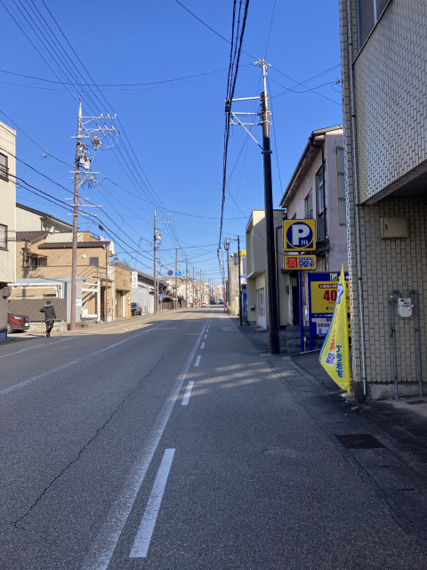 坂井田ふとん店駐車場の駐車場写真