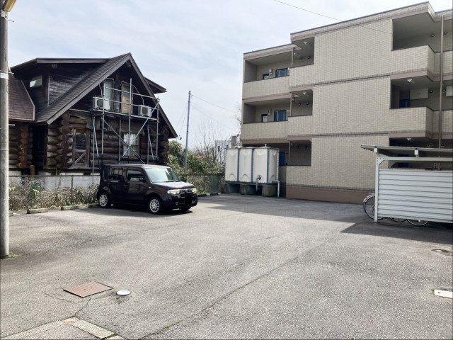 駐車場写真2