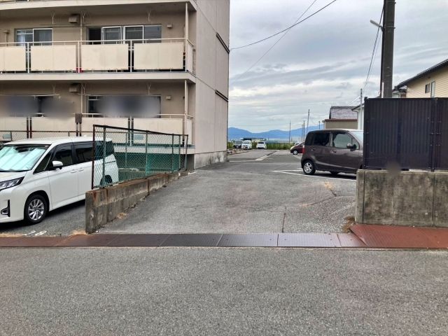 駐車場写真2
