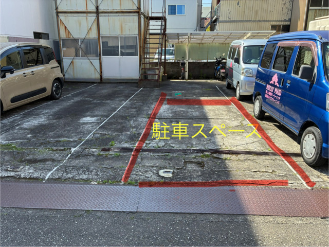 錦ハイツ駐車場の駐車場写真