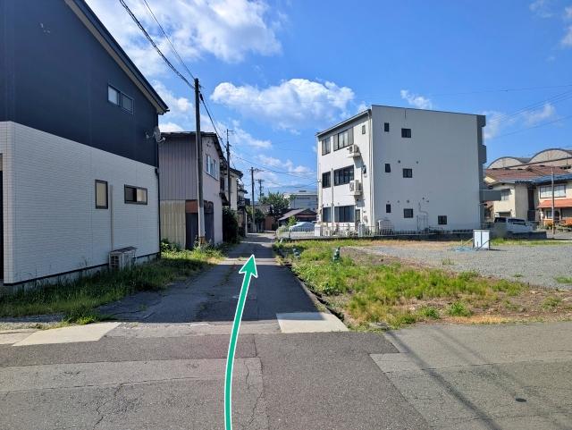 【諏訪湖の花火】8/15アキッパ vivid臨時駐車場[B]軽専用の駐車場写真