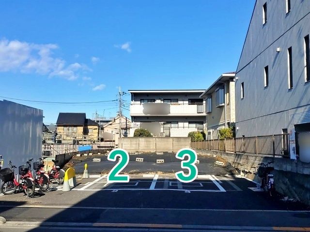 スワンパーキングの駐車場写真