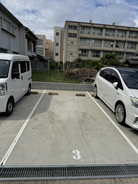 諸口１丁目駐車場🅿️の駐車場写真