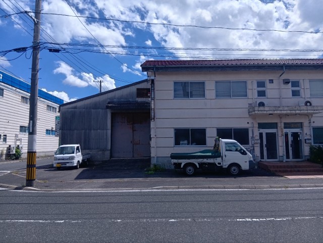 商工センター4-14-23駐車場の駐車場写真
