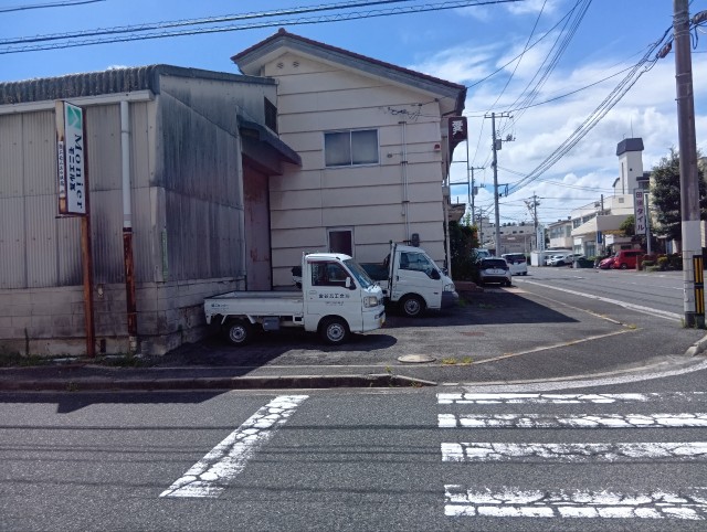 商工センター4-14-23駐車場の駐車場写真