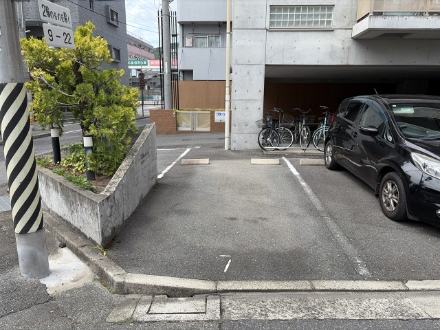 大芝1丁目19-11駐車場　7番の駐車場写真