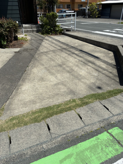 飯田町582-1駐車場の駐車場写真