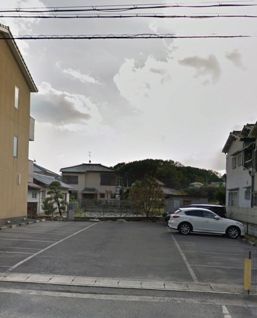 上町10-2駐車場　③の駐車場写真