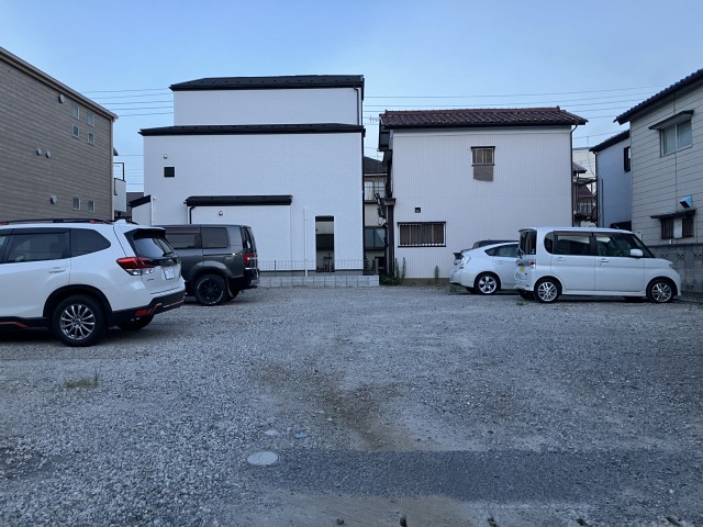 稔台8丁目6駐車場の駐車場写真