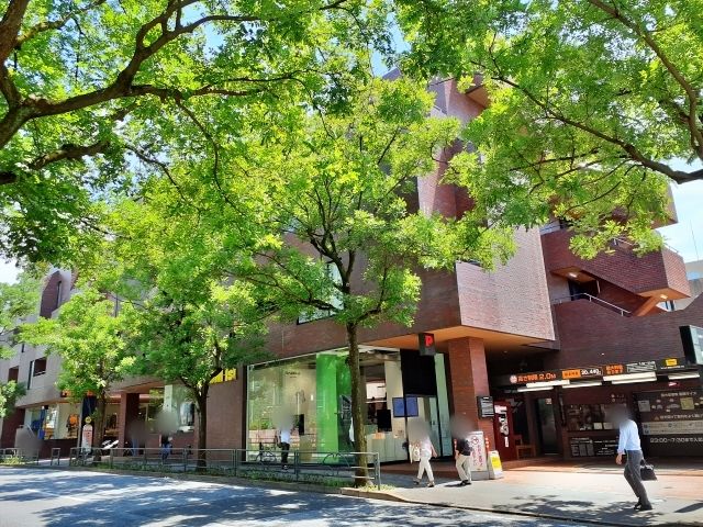 FROM-1st駐車場【ハイルーフ】※高さ200㎝以下【全日：8:00~23:00】の駐車場写真