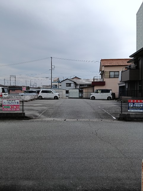 駐車場写真2