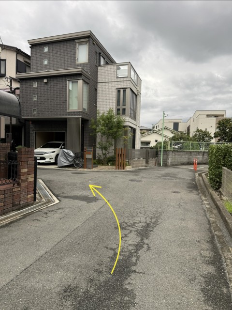 螢池西町1丁目11-18駐車場の駐車場写真