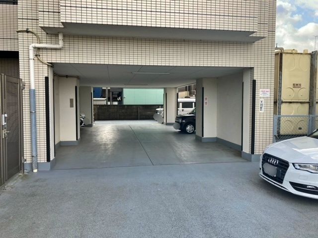 駐車場写真2