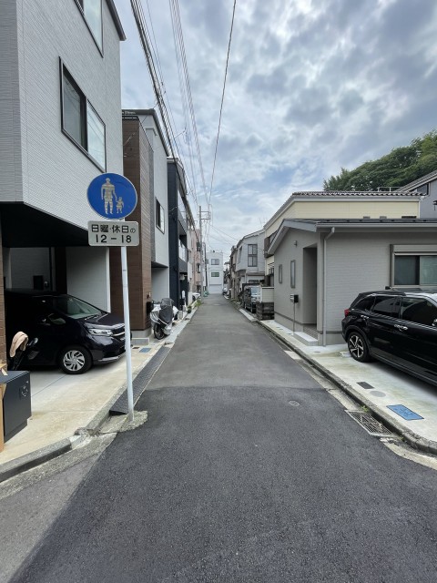 横浜市中区石川町4丁目駐車場の駐車場写真