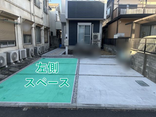 東町4丁目安藤宅駐車場の駐車場写真