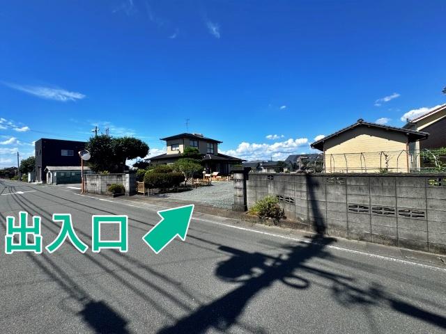 御代志1656-24駐車場の駐車場写真