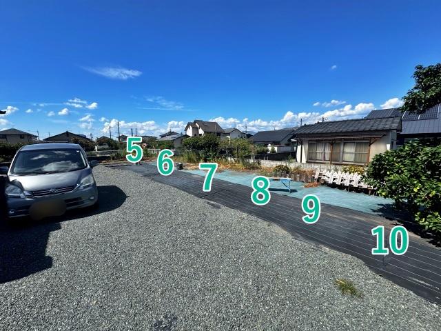 御代志1656-24駐車場の駐車場写真