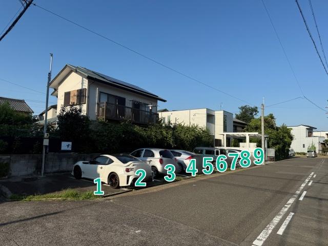 外山2丁目2-15 月極☆アキッパ駐車場の駐車場写真