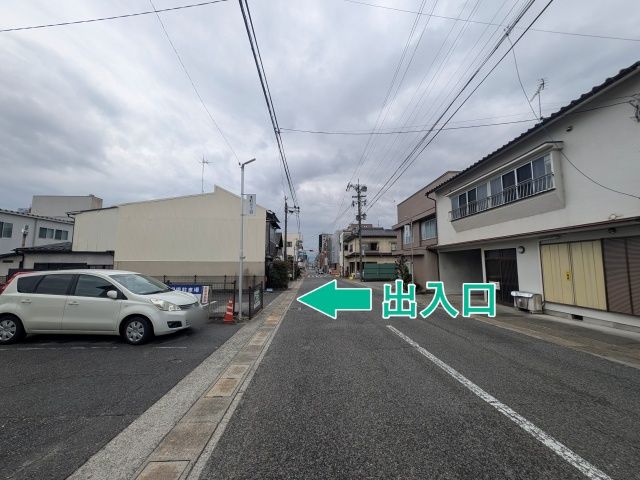 akippa S&M 本町3-5 駐車場の駐車場写真